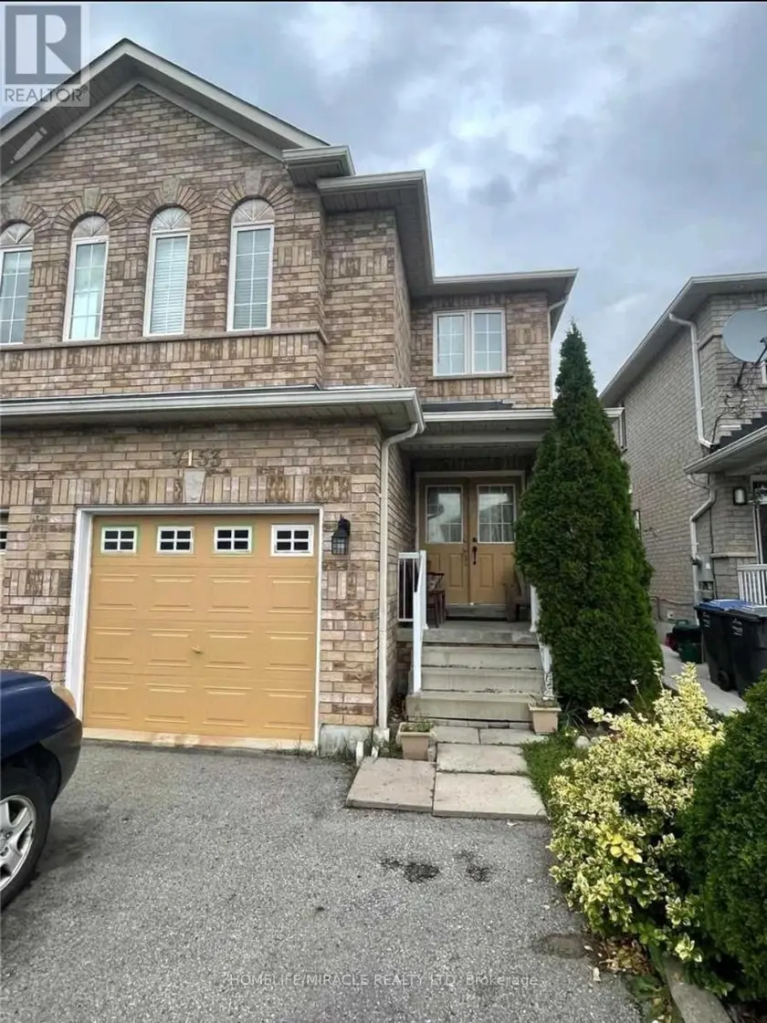 Semi-Detached/Link at 7153 VILLAGE WALK, Mississauga