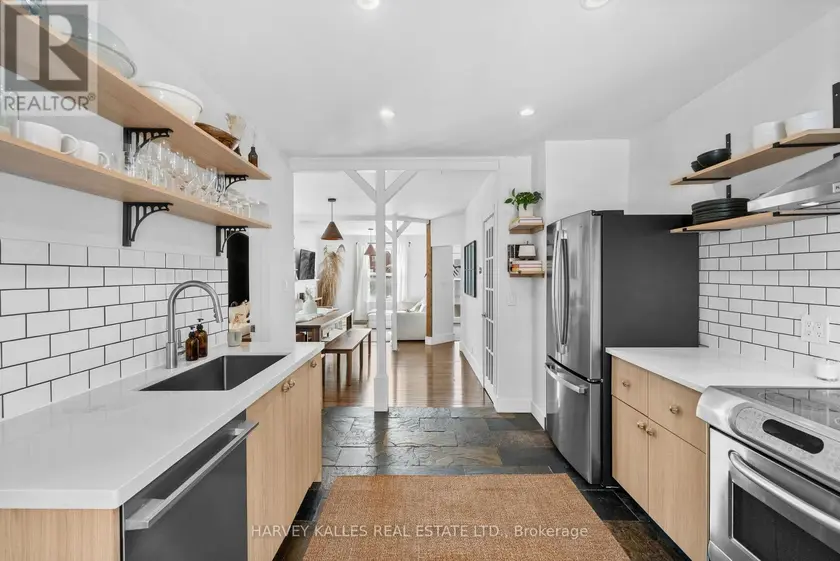 Semi-Detached/Link at 14 MANITOBA STREET, Toronto