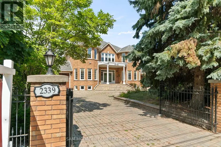 Detached at 2339 GLENGARRY ROAD, Mississauga