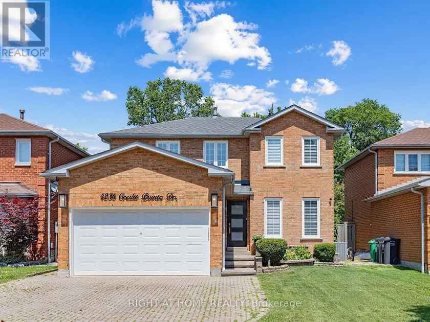 Detached at 4236 CREDIT POINTE DRIVE, Mississauga (East Credit)