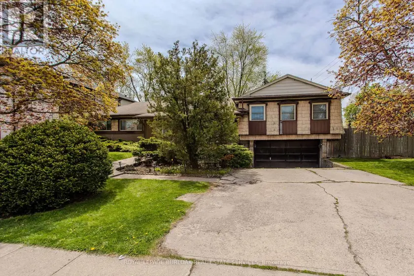 Detached at 482 SHERIN DRIVE, Oakville