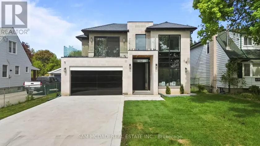 Detached at 9 EARL STREET, Mississauga