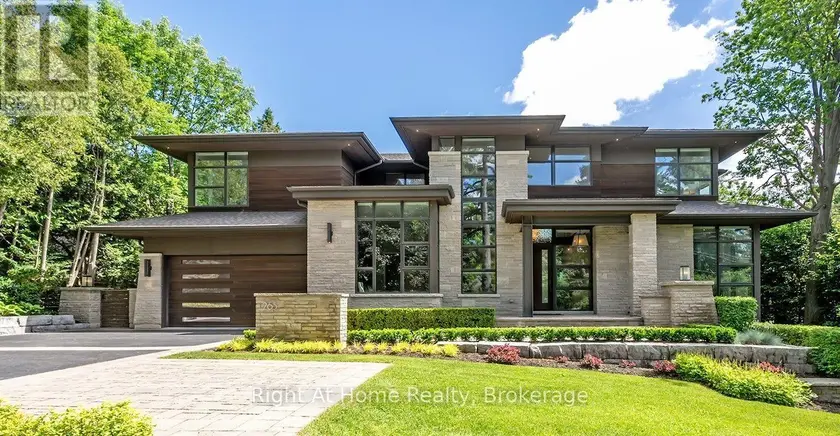 Detached at 265 MAPLE GROVE DRIVE, Oakville