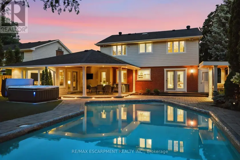 Detached at 4461 TREMINEER AVENUE, Burlington