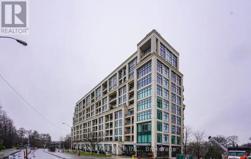 Apartment at 303 - 2 OLD MILL DRIVE, Toronto