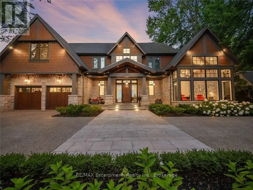 Detached at 140 SECORD LANE, Burlington