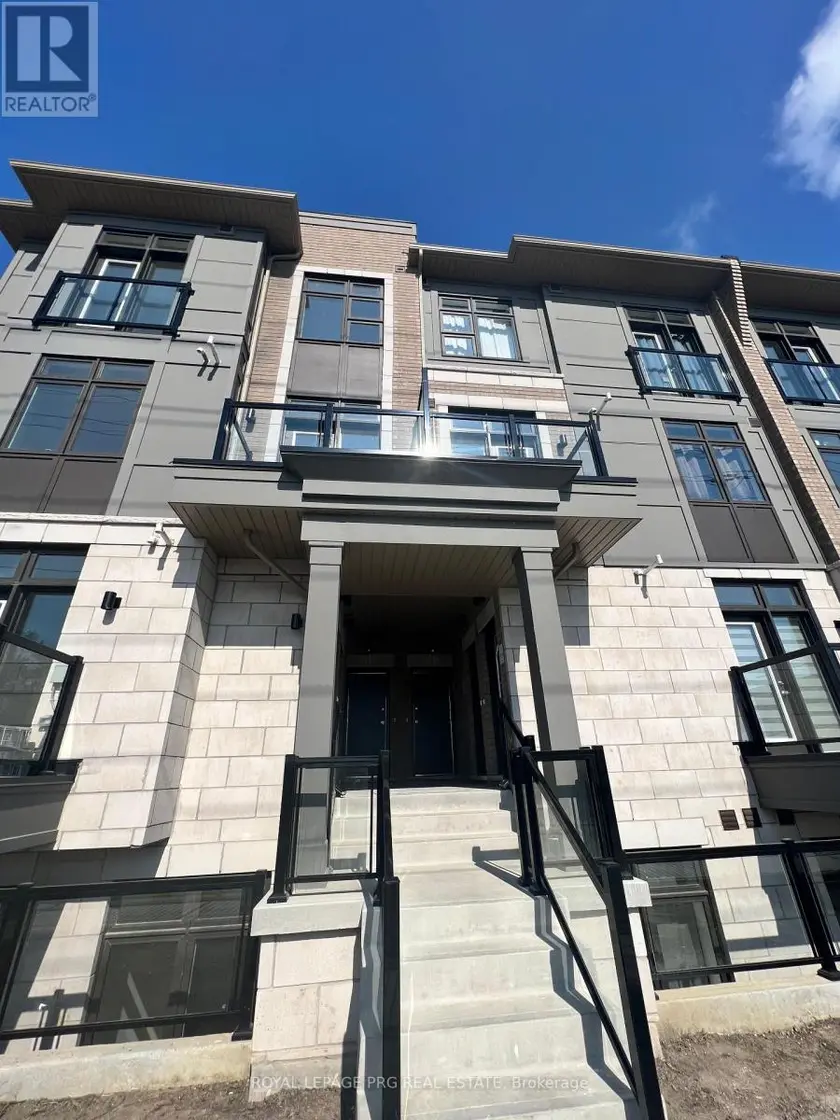 Townhouse at 208 - 30 HALLIFORD PLACE E, Brampton