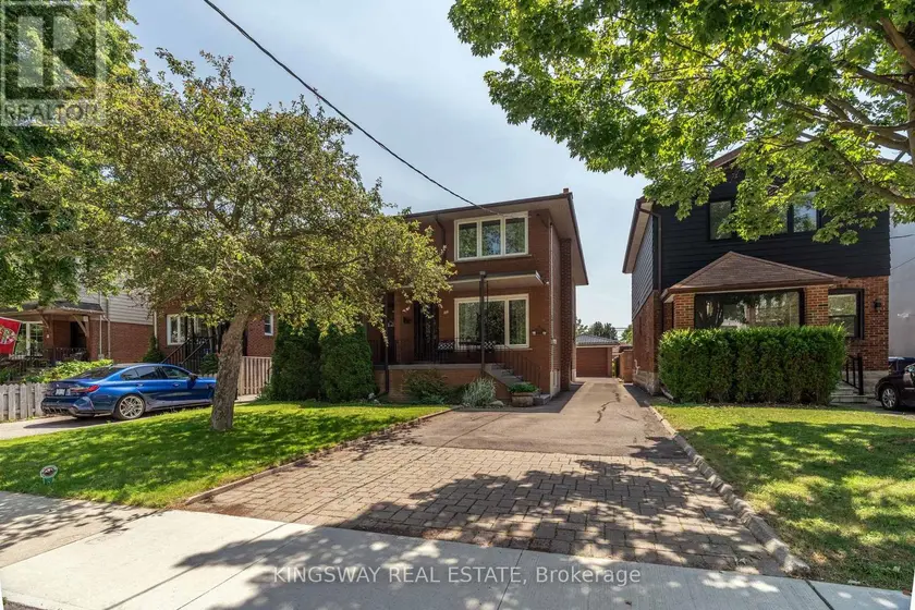 Semi-Detached/Link at 121 LAKE CRESCENT, Toronto