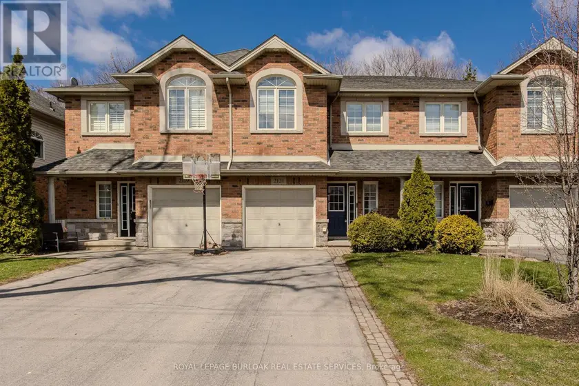 Townhouse at 2121 PROSPECT STREET, Burlington