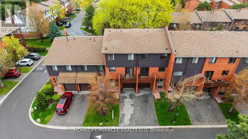 Townhouse at 32 - 4165 FIELDGATE DRIVE, Mississauga