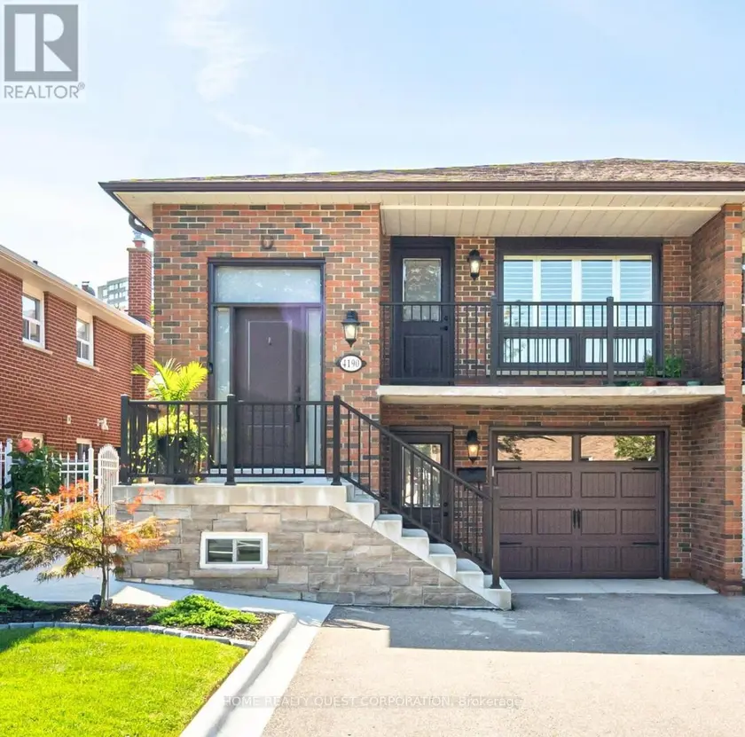 Semi-Detached/Link at 4190 BISHOPSTOKE LANE, Mississauga