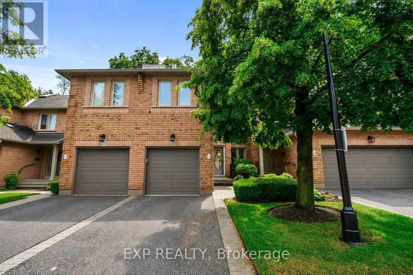 Townhouse at 31 - 1905 BROAD HOLLOW GATE, Mississauga
