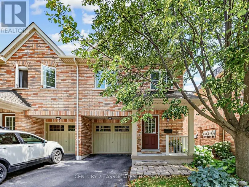 Townhouse at 48 - 233 DUSKYWING WAY, Oakville