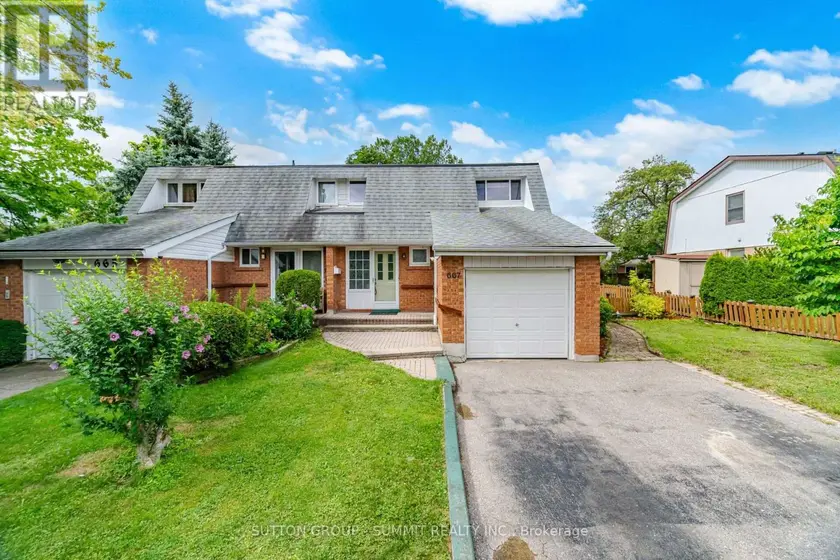 Semi-Detached/Link at 667 GREEN MEADOW CRESCENT, Mississauga