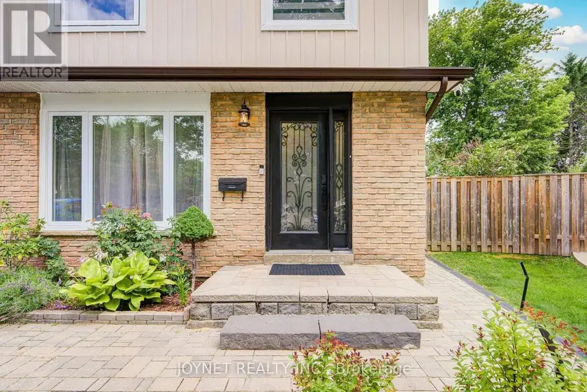 Semi-Detached/Link at 3027 GLACE BAY ROAD, Mississauga