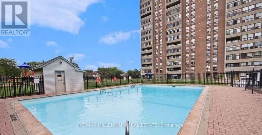 Apartment at 1512 - 15 KENSINGTON RD ROAD, Brampton