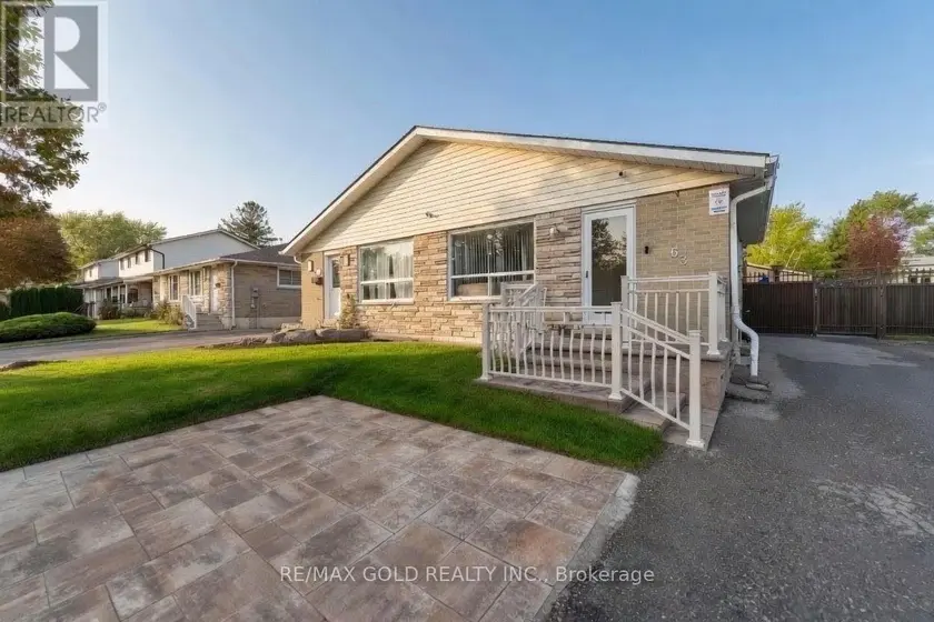 Semi-Detached/Link at 63 NEWSTEAD CRESCENT, Brampton