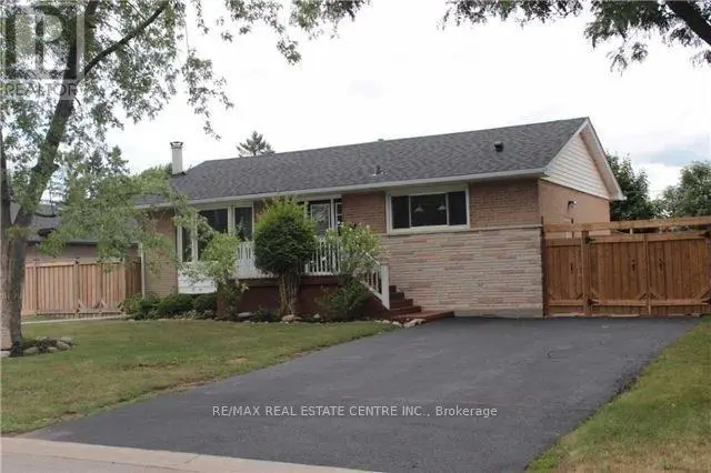 Detached at 363 DUNCOMBE DRIVE, Burlington