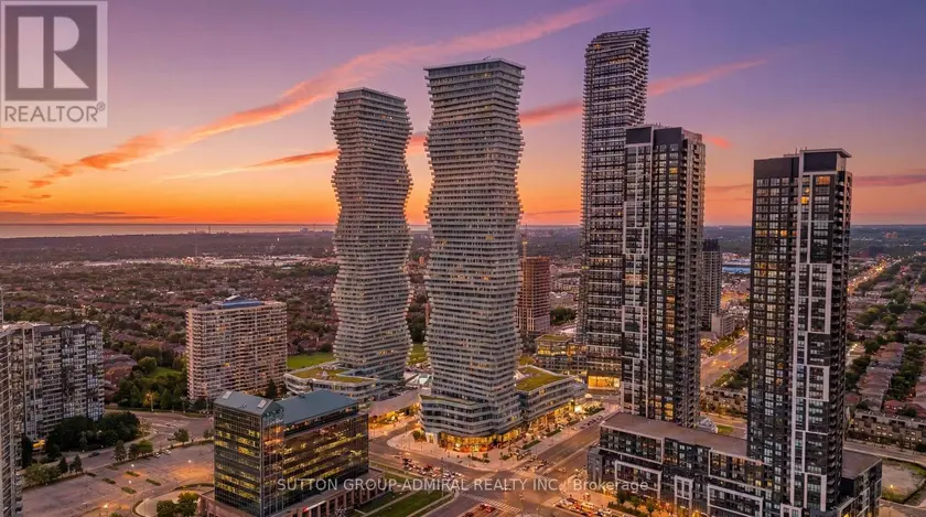 Apartment at 1002 - 3900 CONFEDERATION PARKWAY, Mississauga