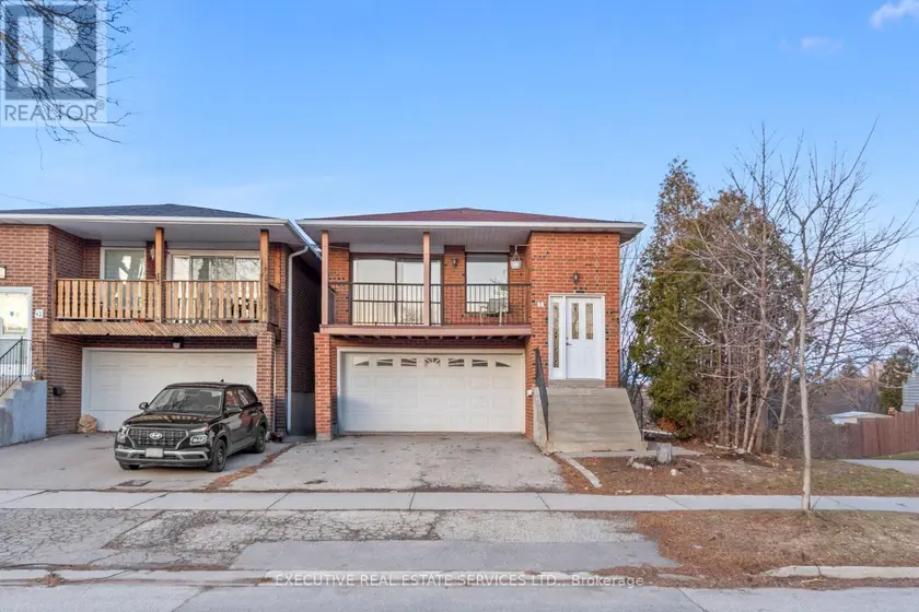 Detached at 44 LAKECREST TRAIL, Brampton