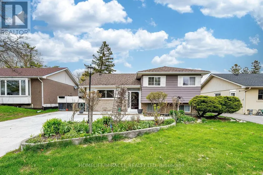 Detached at 53 WINDERMERE COURT, Brampton (Northwood Park)