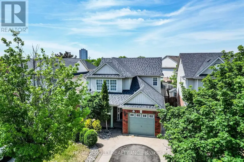 Detached at 34 WORTHINGTON AVENUE, Brampton