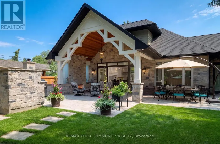 Detached at 1551 WARLAND ROAD, Oakville