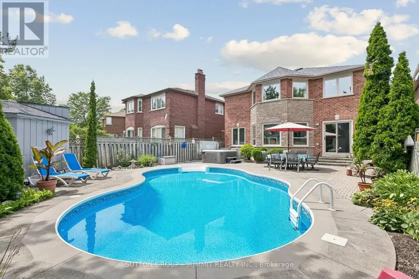 Detached at 3176 DOVETAIL MEWS, Mississauga