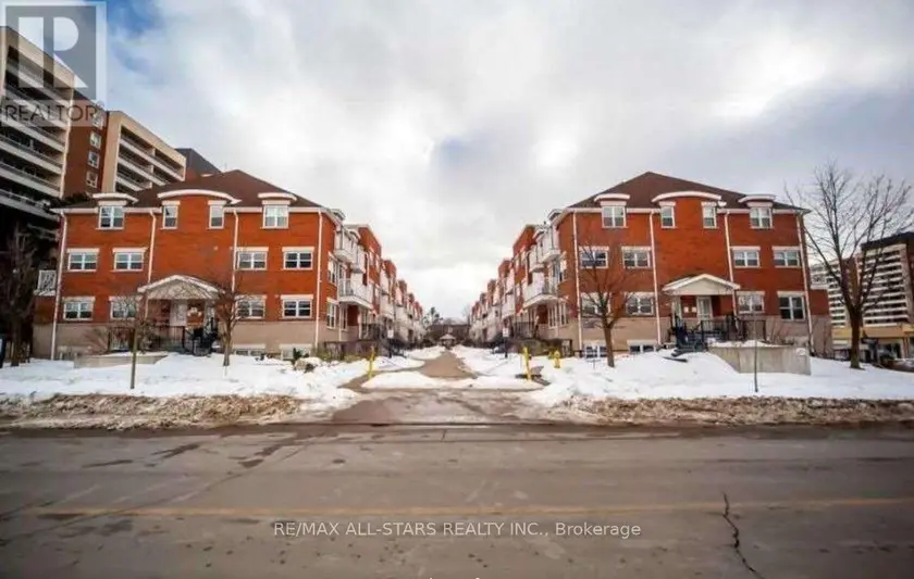 Townhouse at 105 - 37 FOUR WINDS DRIVE, Toronto