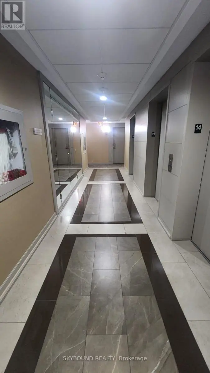 Apartment at 1404 - 330 BURNHAMTHORPE ROAD W, Mississauga
