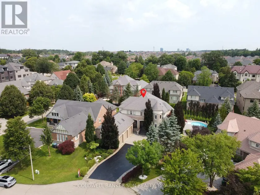Detached at 10 PRIDE COURT, Brampton