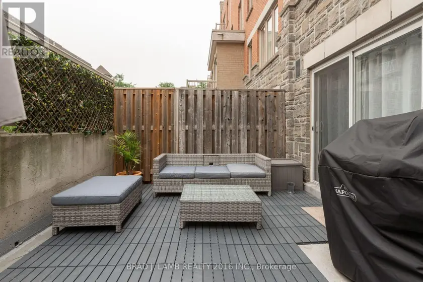 Townhouse at TH# 137 - 25 TURNTABLE CRESCENT, Toronto