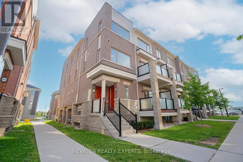Townhouse at 13 - 240 LAGERFELD DRIVE, Brampton