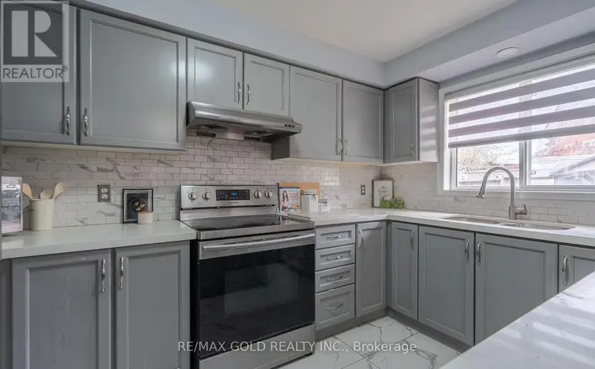 Detached at 104 SUNNY MEADOW BOULEVARD, Brampton