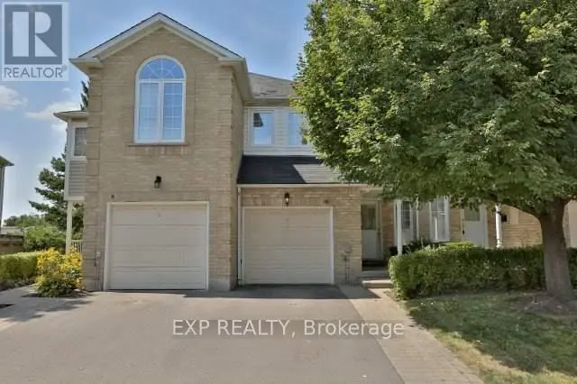 Townhouse at 6 HEATHCLIFFE SQUARE, Brampton