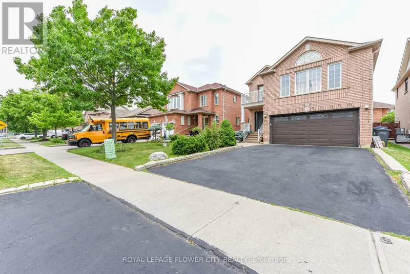 Detached at 46 PERTOSA DRIVE, Brampton
