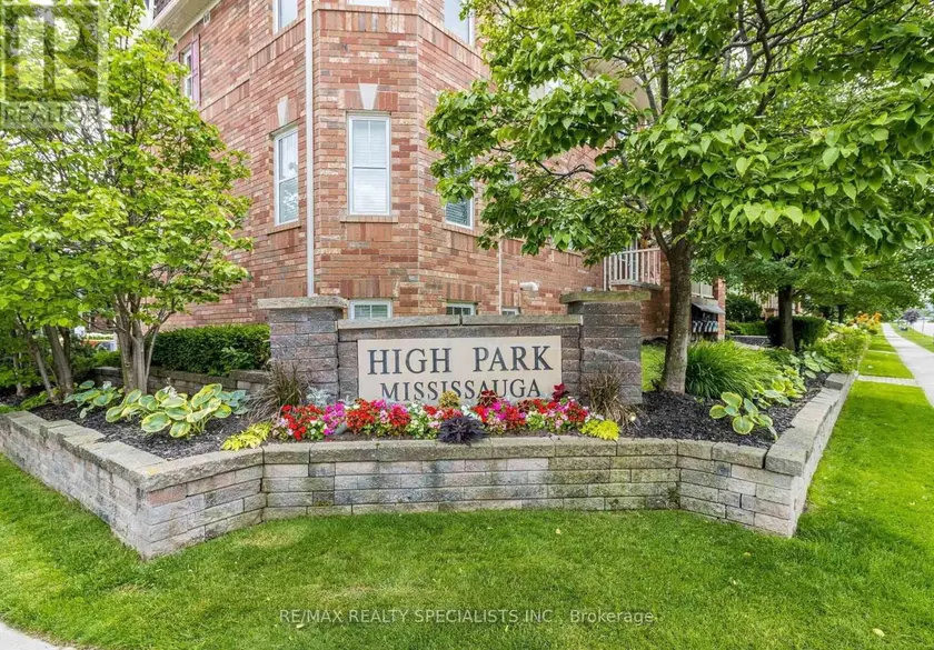 Townhouse at 5 - 614 SHORELINE DRIVE, Mississauga