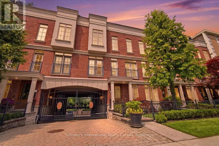 Townhouse at 339 RANDALL STREET, Oakville