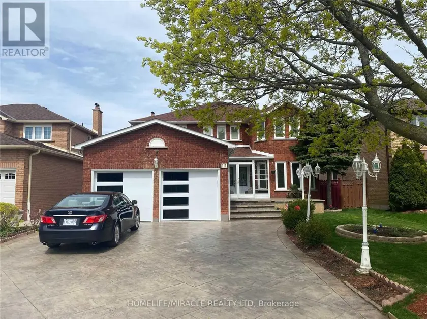 Detached at 11 PHELPS DRIVE, Brampton