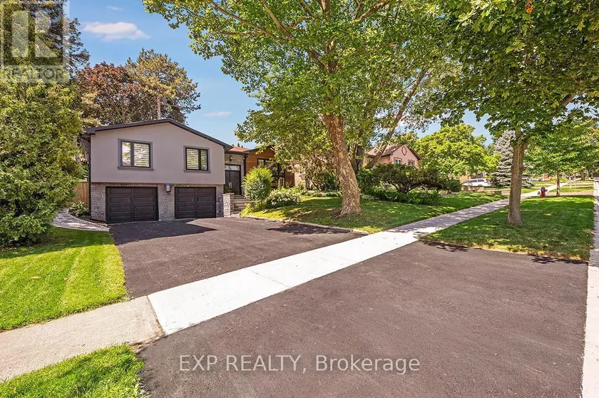 Detached at 1410 PETRIE WAY, Mississauga