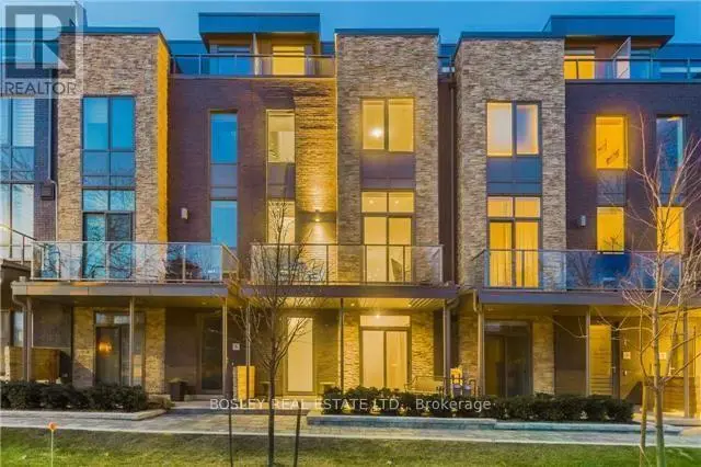 Townhouse at 7 GODFREY'S LANE, Mississauga