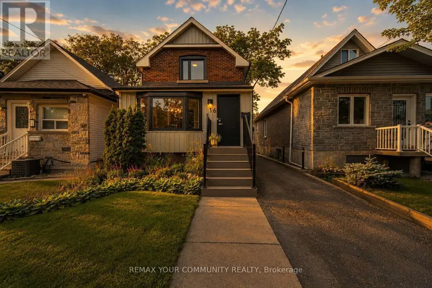 Detached at 16 CORDELLA AVENUE, Toronto