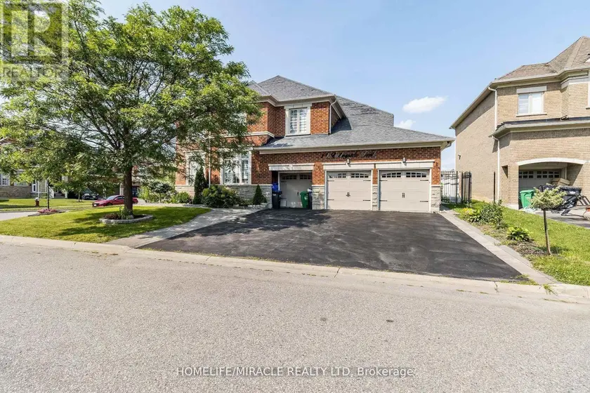 Detached at 19 VALLEYSIDE TRAIL, Brampton