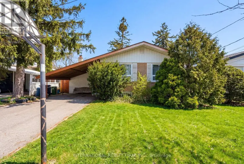 Detached at 84 HADRIAN DRIVE, Toronto
