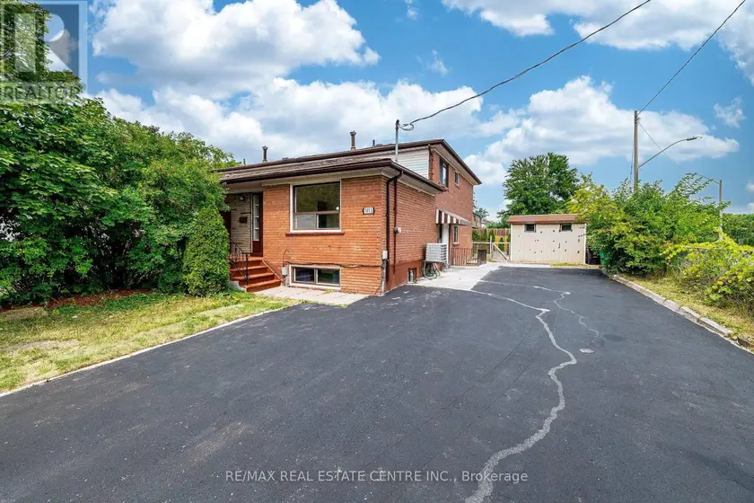 Semi-Detached/Link at 7053 HARWICK DRIVE, Mississauga