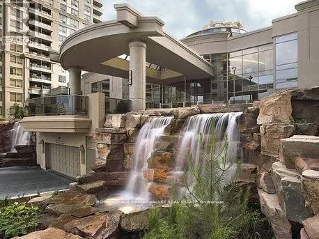 Apartment at 1204 - 3880 DUKE OF YORK BOULEVARD, Mississauga