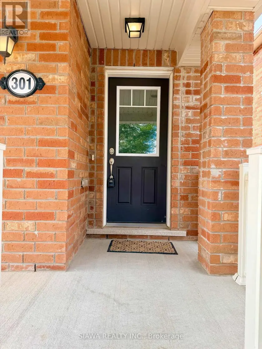 Townhouse at 301 GILLETT POINT, Milton