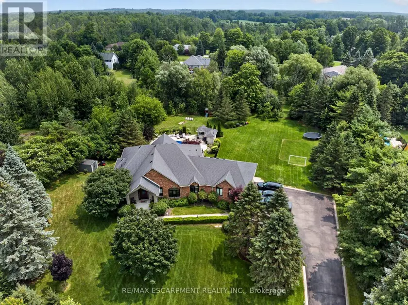 Detached at 2050 15 SIDE ROAD SIDE ROAD, Milton