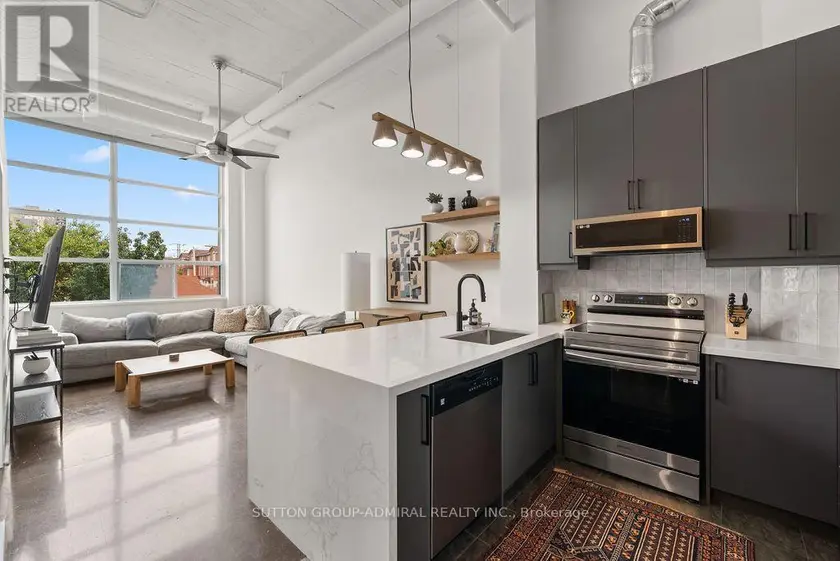 Apartment at 124 - 1001 ROSELAWN AVENUE, Toronto