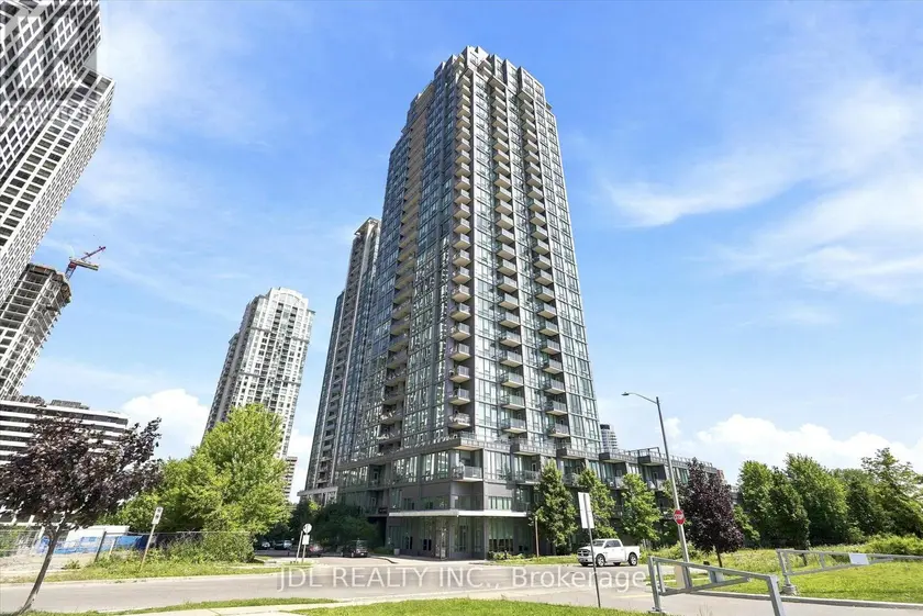 Apartment at 811 - 3525 KARIYA DRIVE, Mississauga (Fairview)